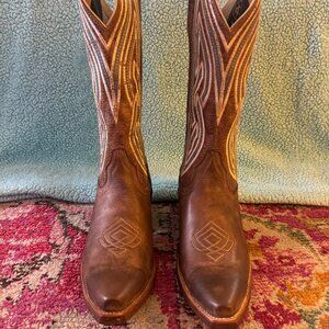 NEW Ariat Riata Cowgirl Boots - W9